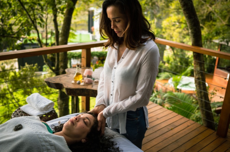 Discover the Power of Distant Reiki: Healing Beyond Boundaries
